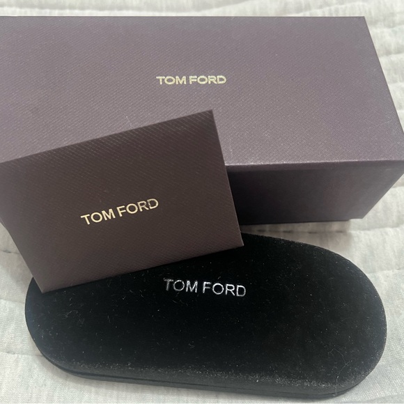 New authentic Tom ford large optical glasses black frame - Picture 9 of 9